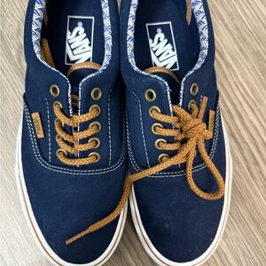 Vans Men's Dark Blue Canvas Sneakers